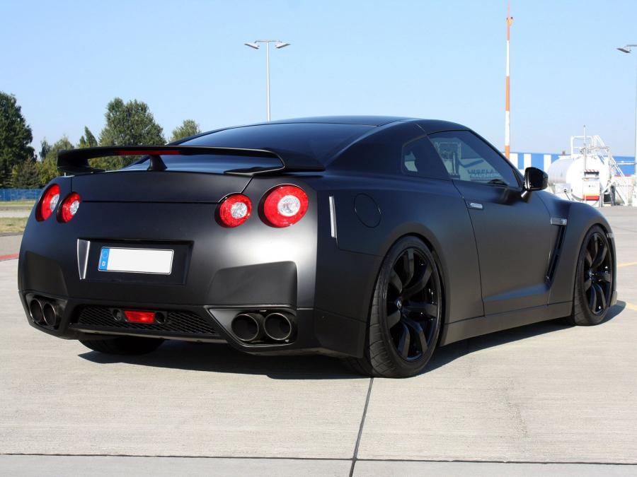  Nissan GT-R by AVUS Perfomance 2009 года  (фото 12 из 18)